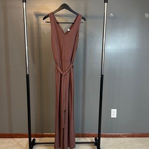 Old Navy Sleeveless Ponte-Knit Tie-Belt Jumpsuit for Women. Size XS